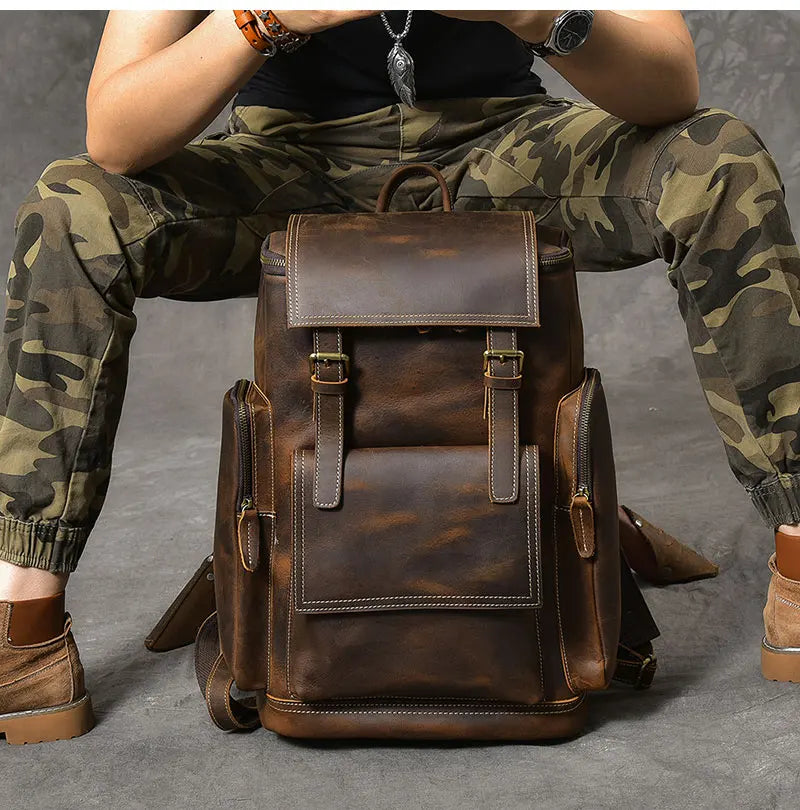 Retro Crazy Horse Leather Men's Backpack male computer bag Large Capacity 15.6 inch laptop bags genuine leather Travel Backpacks